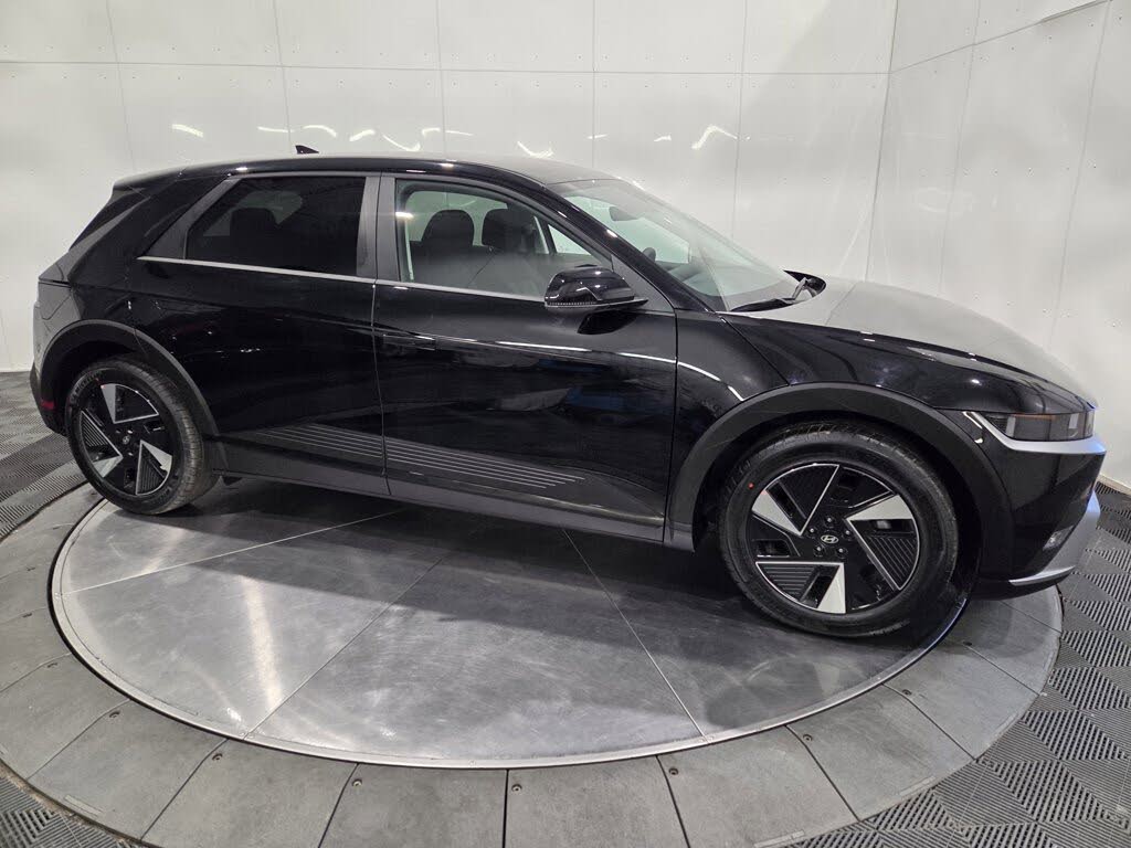 Hyundai Ioniq 5 Preferred Long Range AWD with Ultimate Package 2025