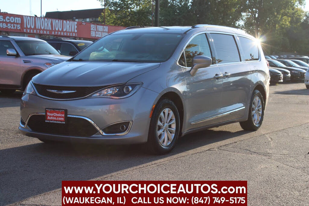 2018 Chrysler Pacifica Touring L FWD