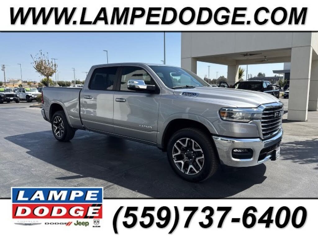 2025 RAM 1500 Laramie Crew Cab 4WD
