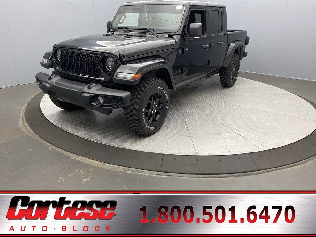 2024 Jeep Gladiator Willys Crew Cab 4WD