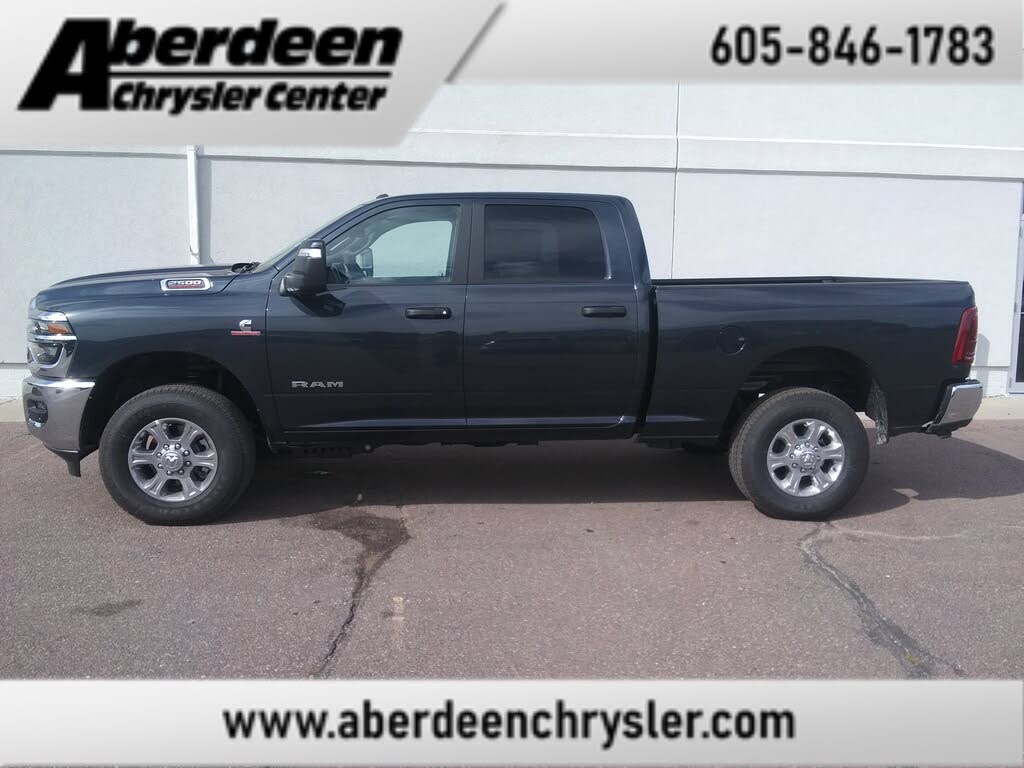 2026 RAM 2500 Big Horn Crew Cab 4WD