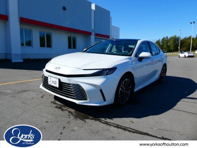 2025 Toyota Camry XLE AWD