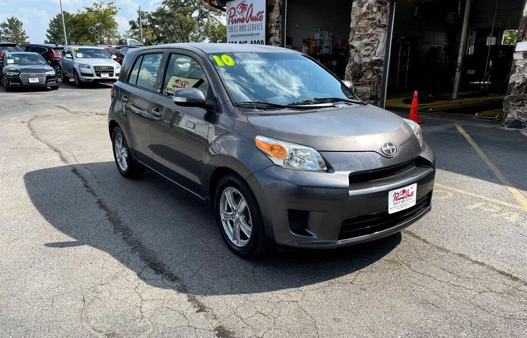 2010 Scion xD Base