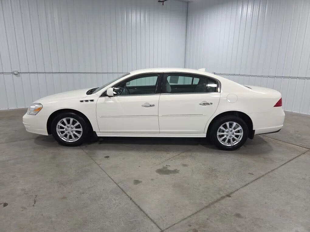 2011 Buick Lucerne CX FWD