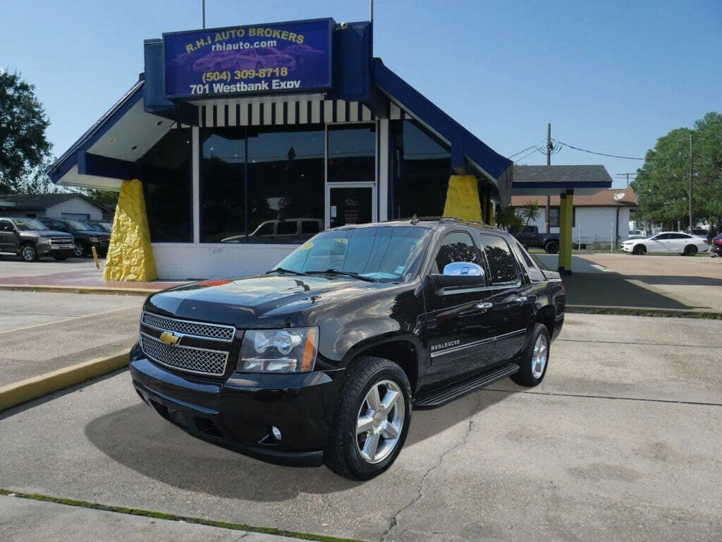 2011 Chevrolet Avalanche LTZ 4WD