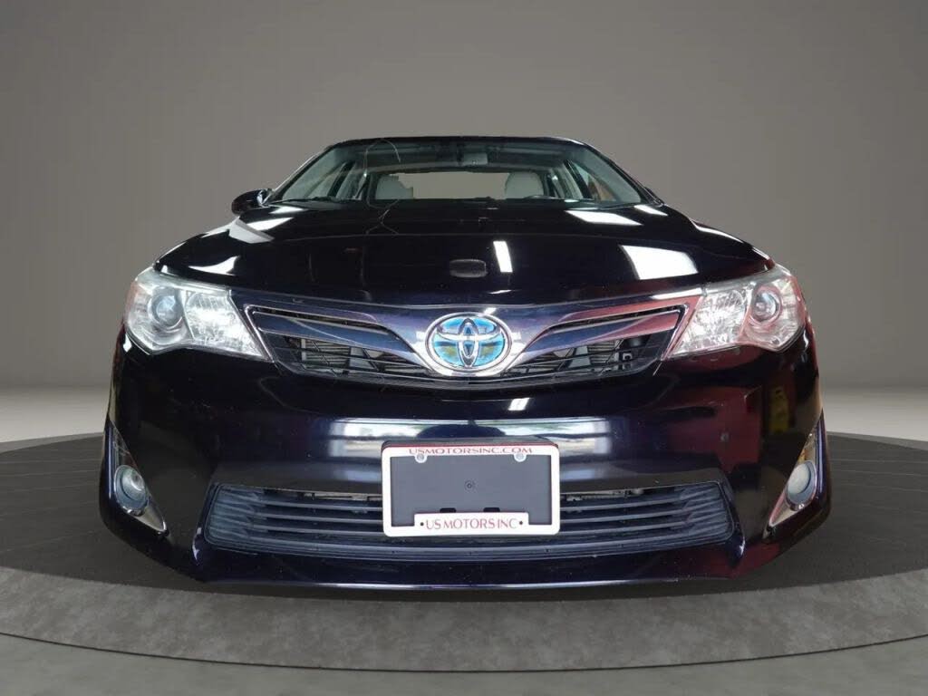 2013 Toyota Camry Hybrid XLE FWD