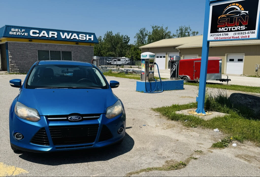 Ford Focus Titanium Hatchback 2014