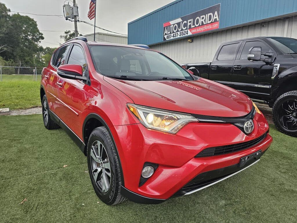 2017 Toyota RAV4 XLE
