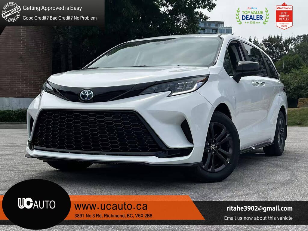 2025 Toyota Sienna XSE 7-Passenger AWD