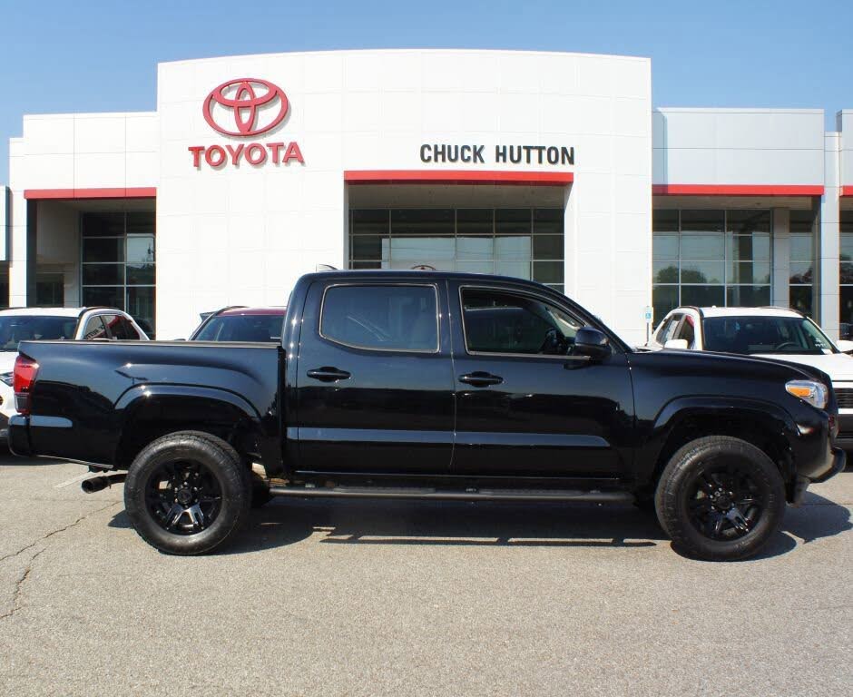 2022 Toyota Tacoma SR I4 Double Cab RWD