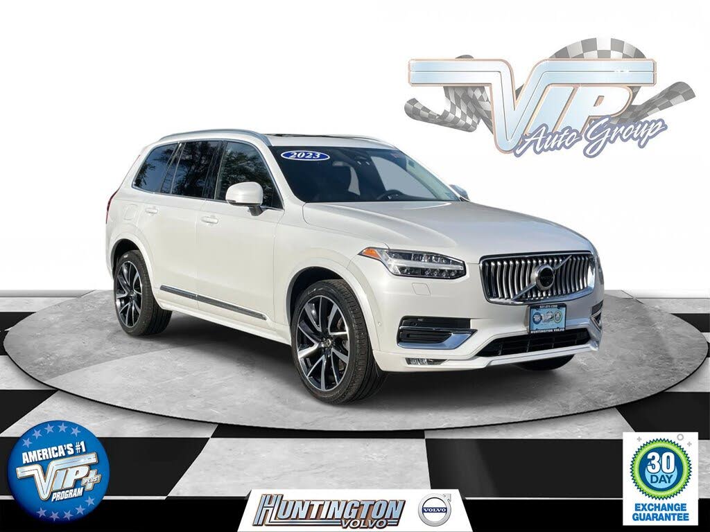 2023 Volvo XC90 B6 Plus Bright Theme 7-Passenger AWD