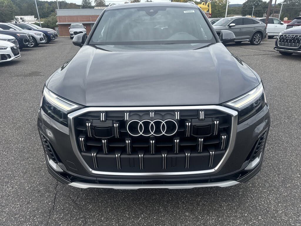 2025 Audi Q7 quattro Premium Plus 55 TFSI