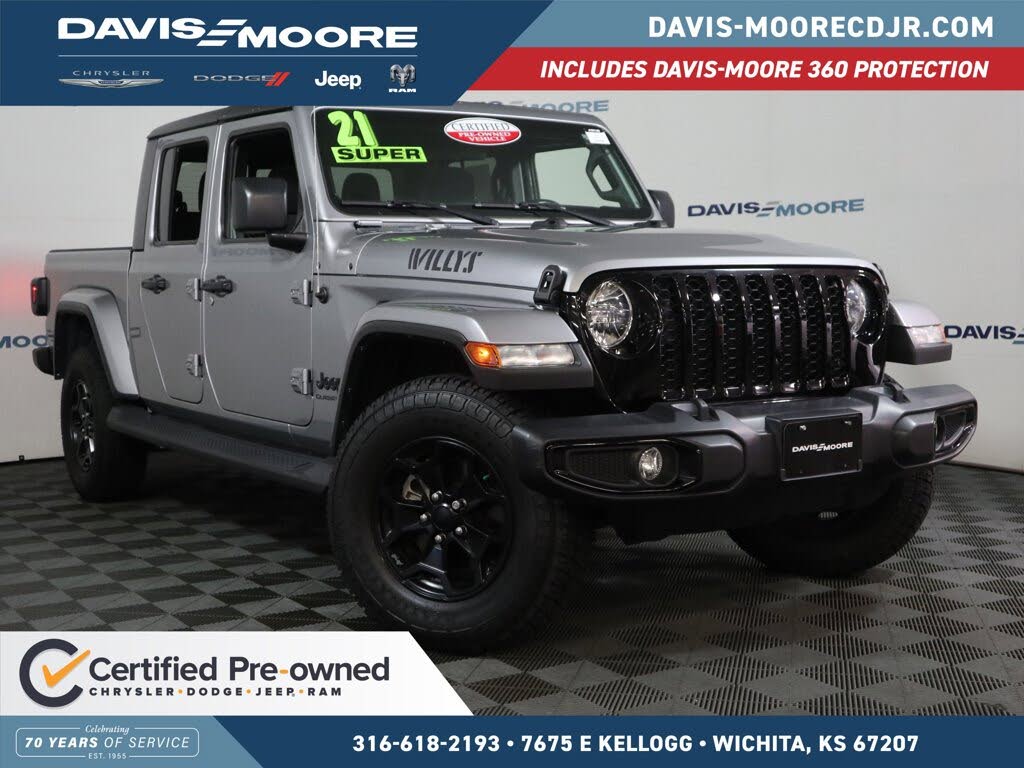 2021 Jeep Gladiator Willys Crew Cab 4WD