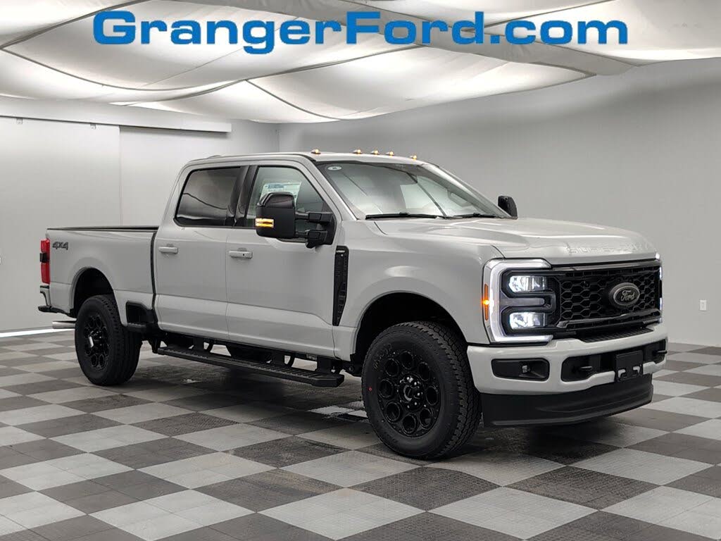 2026 Ford F-250 Super Duty Lariat Crew Cab 4WD