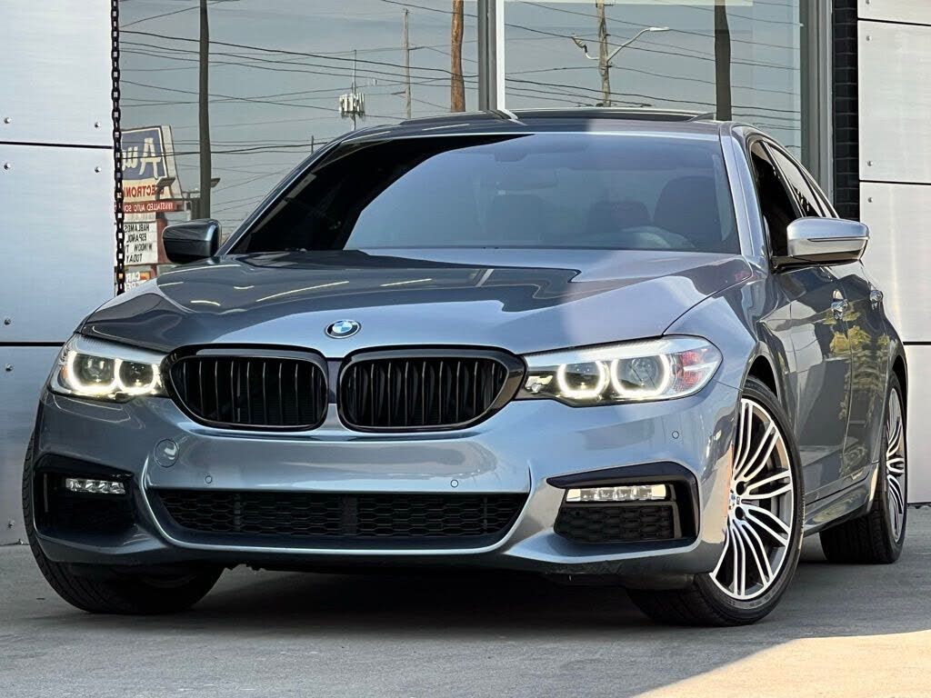 2018 BMW 5 Series 530i xDrive Sedan AWD