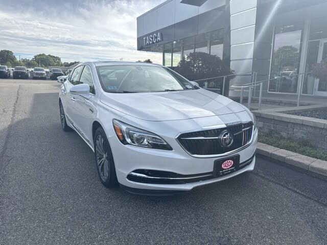 2018 Buick LaCrosse Essence FWD