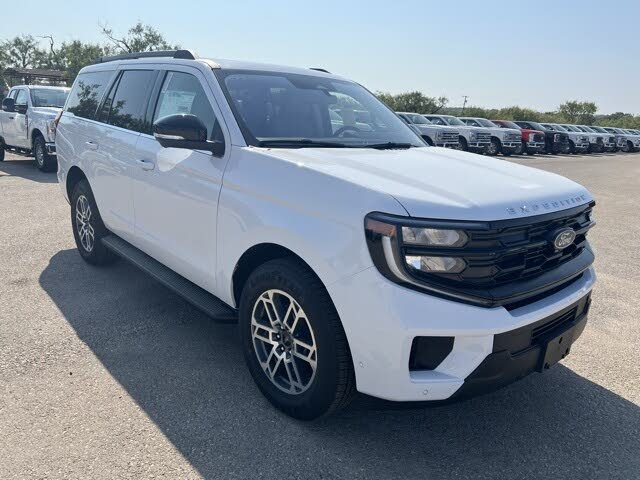 2025 Ford Expedition Active RWD