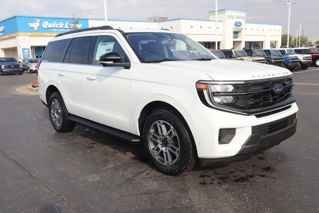 2025 Ford Expedition Active 4WD