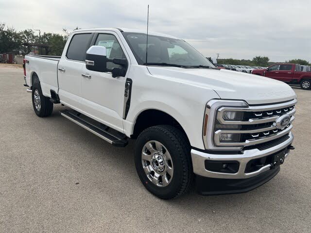 2026 Ford F-350 Super Duty Lariat Crew Cab 4WD