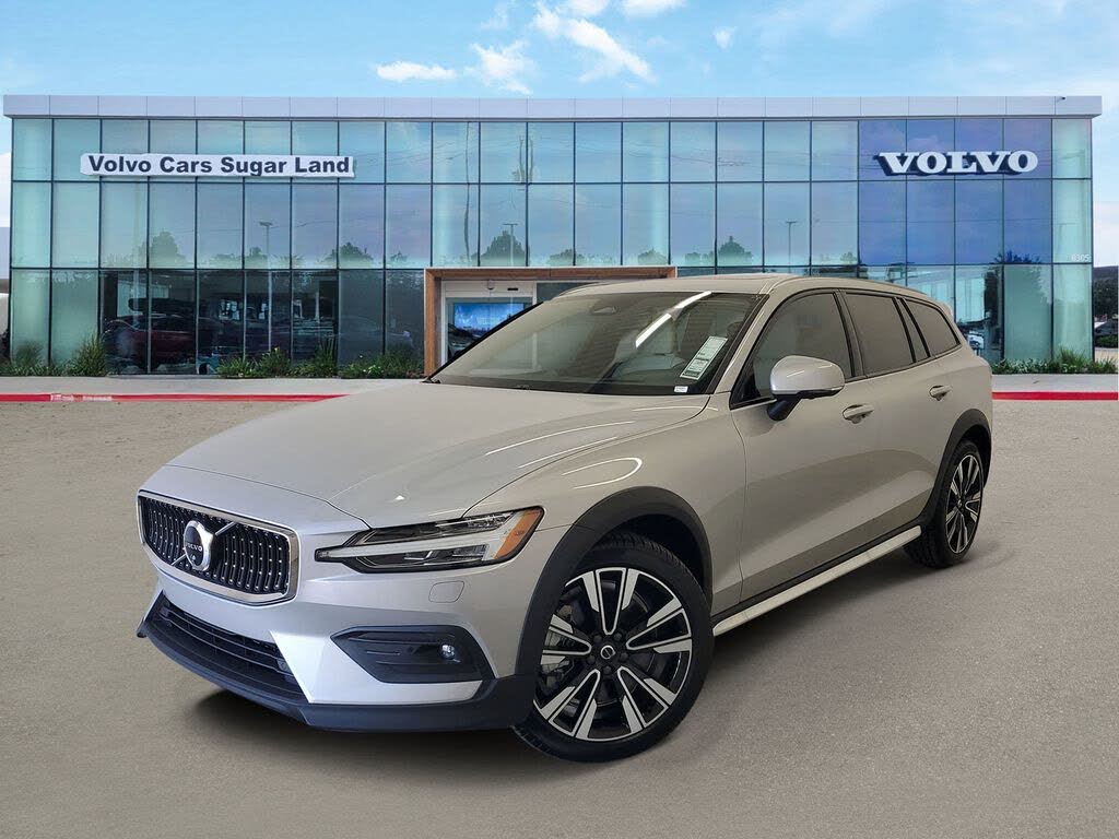 2025 Volvo V60 Cross Country B5 Ultra AWD
