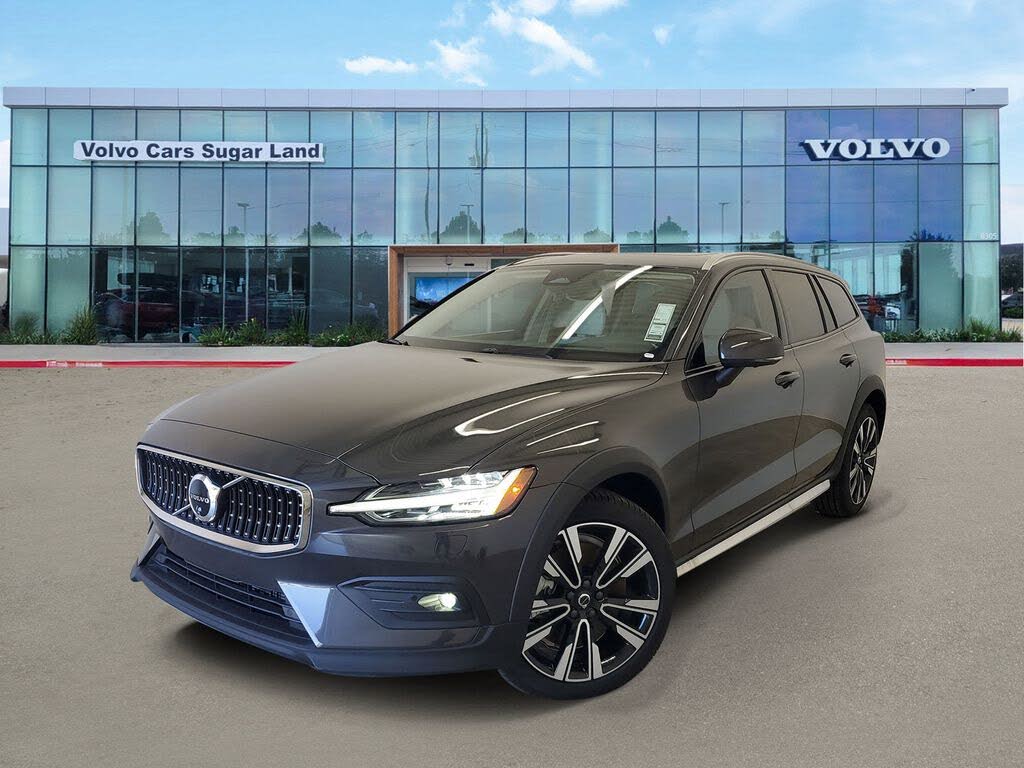 2025 Volvo V60 Cross Country B5 Ultra AWD