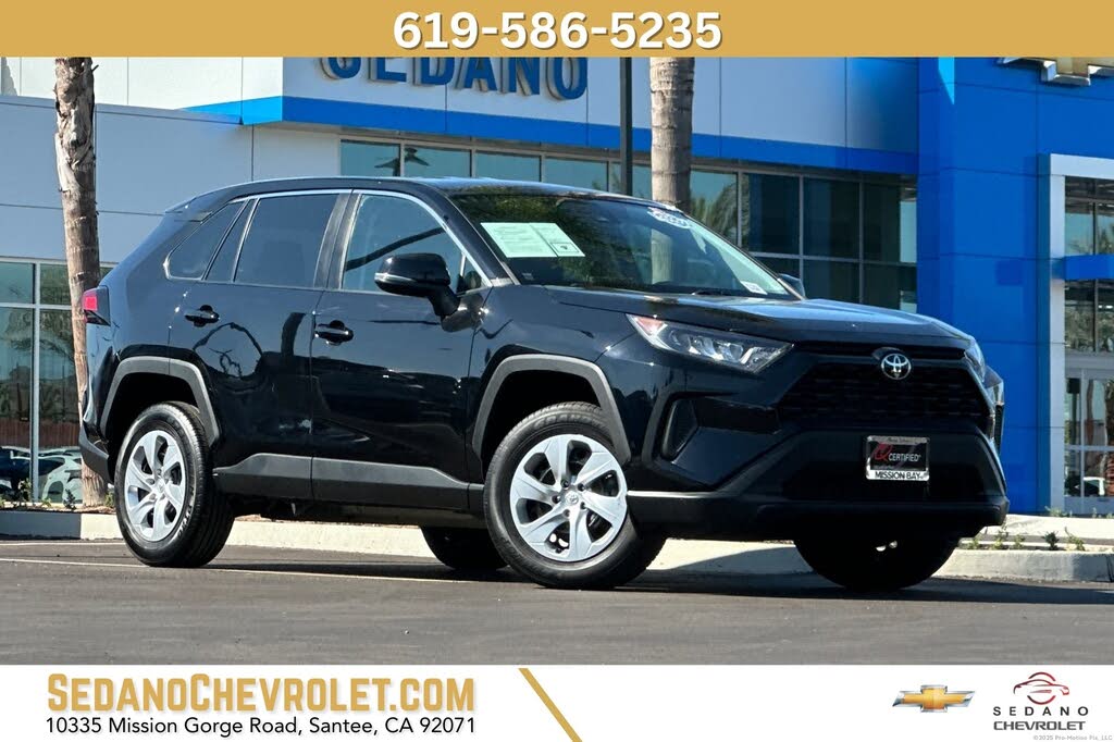 2022 Toyota RAV4 LE FWD