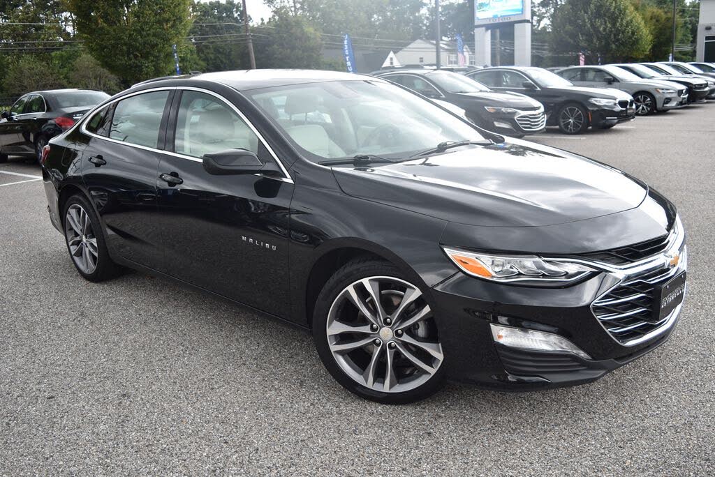 2024 Chevrolet Malibu LT with 2LT FWD