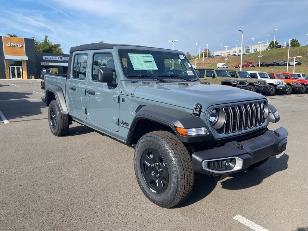 2025 Jeep Gladiator Sport Crew Cab 4WD