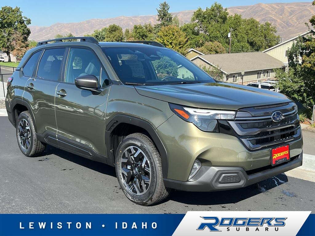 2025 Subaru Forester Premium Crossover AWD