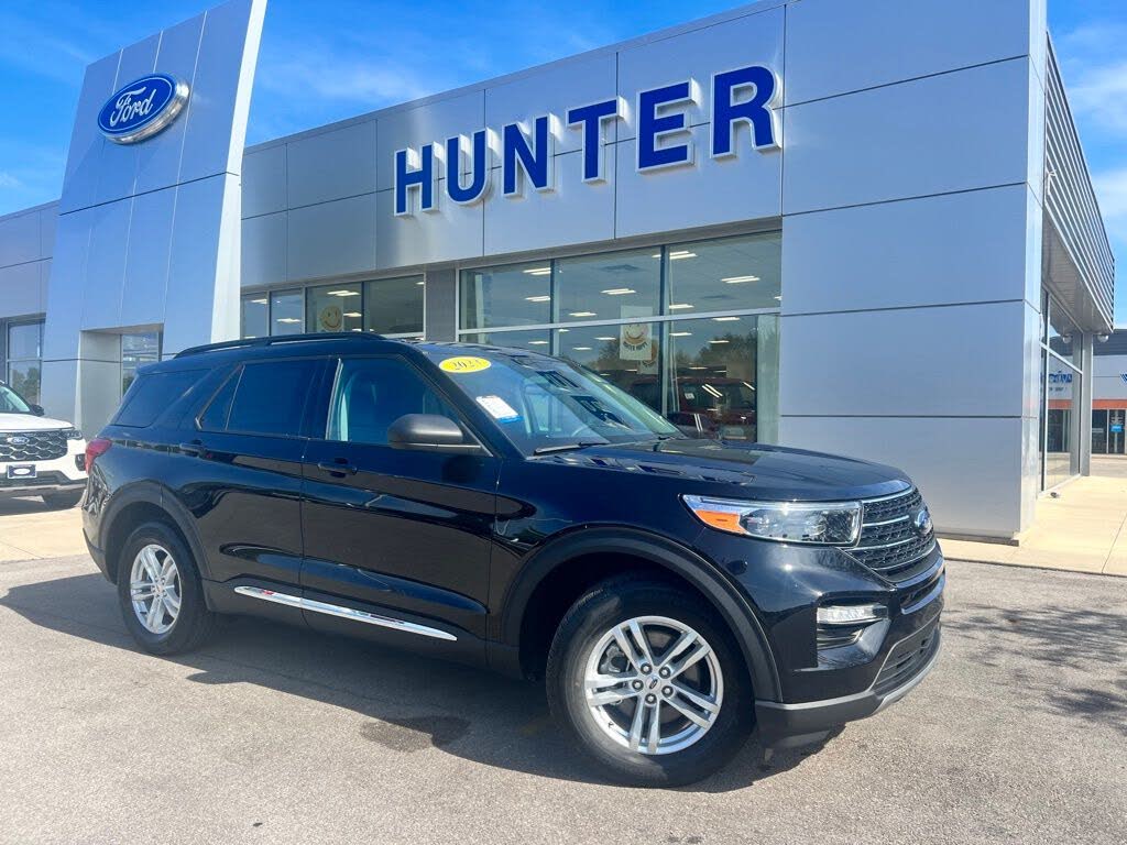 2023 Ford Explorer XLT AWD