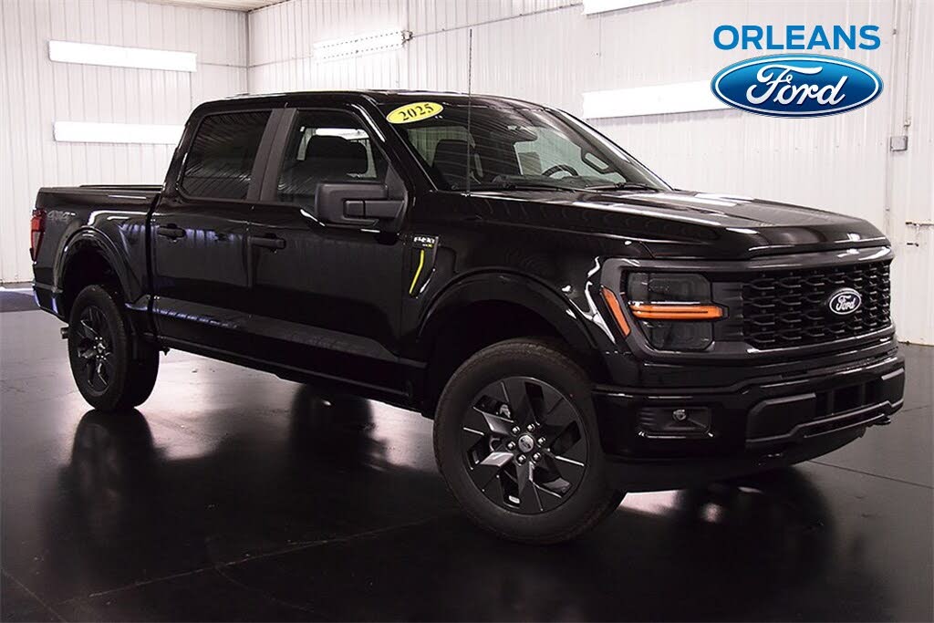 2025 Ford F-150 STX 4dr SuperCrew 4WD