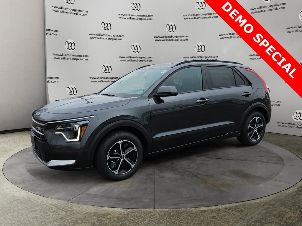 2025 Kia Niro LX FWD