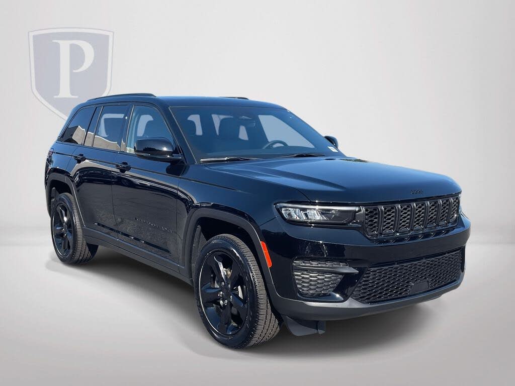 2025 Jeep Grand Cherokee Altitude X 4WD