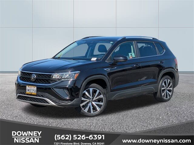 2024 Volkswagen Taos SE FWD