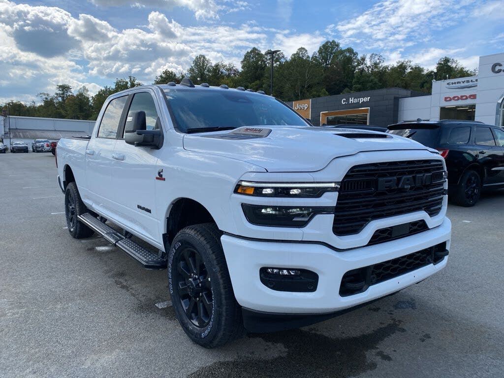 2026 RAM 2500 Laramie Crew Cab 4WD