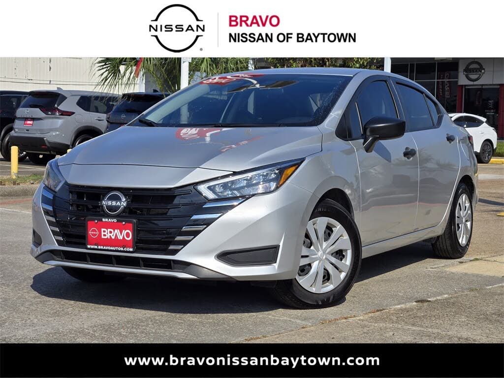 2025 Nissan Versa S FWD