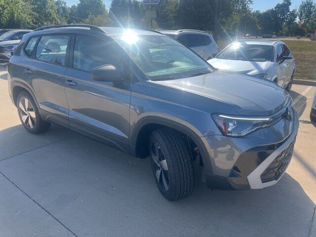 2025 Volkswagen Taos S 4Motion