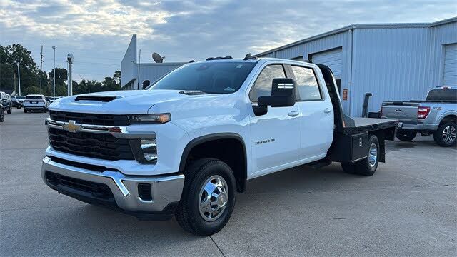 2024 Chevrolet Silverado 3500HD LT Crew Cab LB 4WD