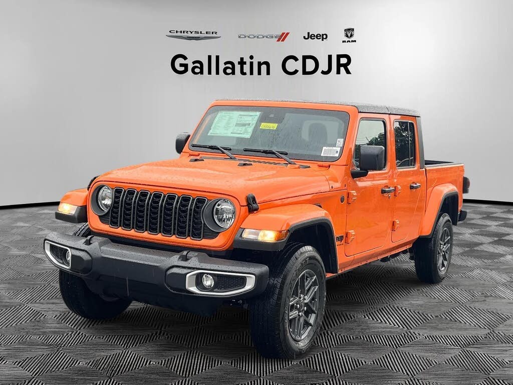 2025 Jeep Gladiator Sport S Crew Cab 4WD