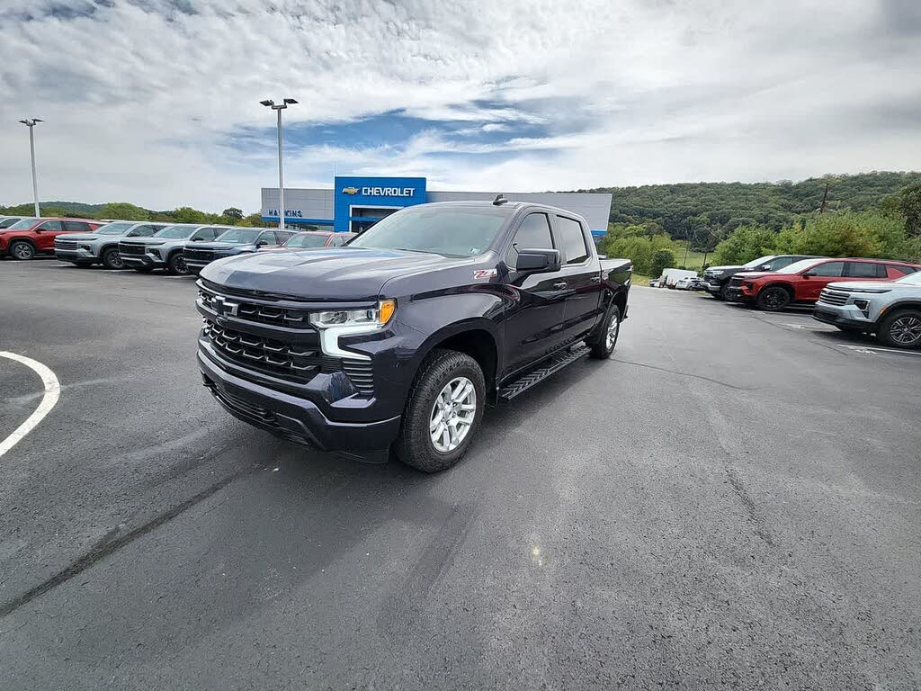 2022 Chevrolet Silverado 1500 RST Crew Cab 4WD