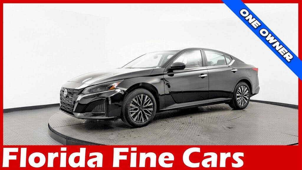 2025 Nissan Altima 2.5 SV FWD