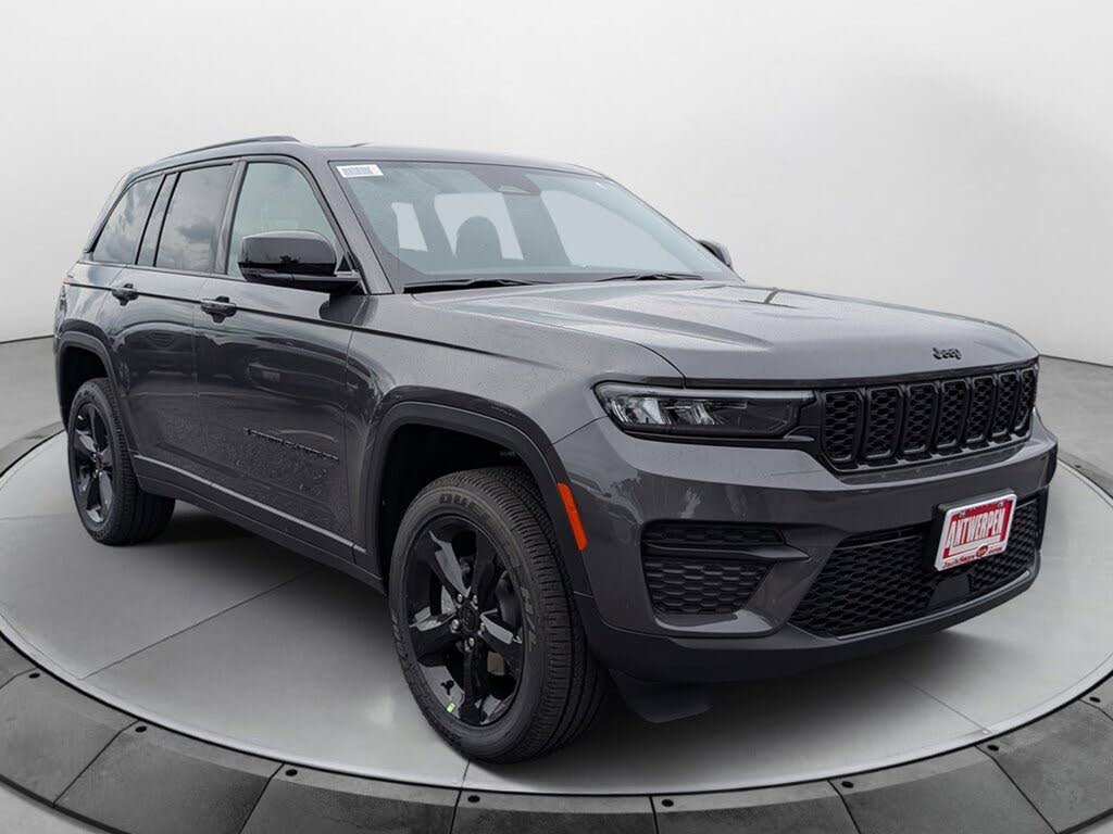 2025 Jeep Grand Cherokee Altitude 4WD