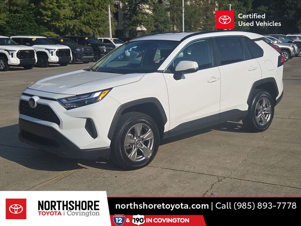 2024 Toyota RAV4 XLE FWD