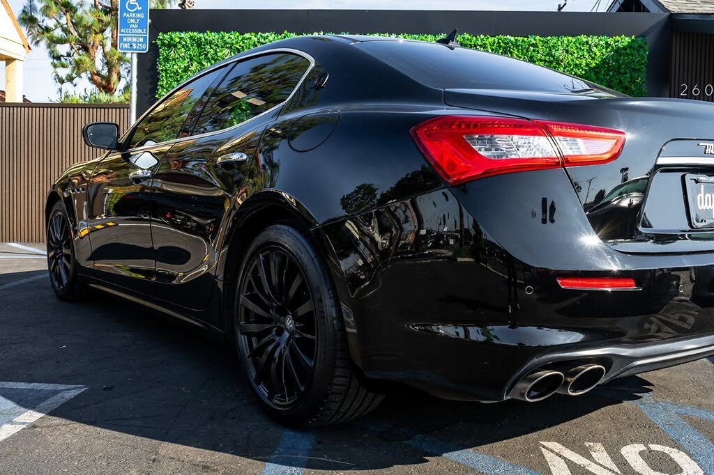 2020 Maserati Ghibli 3.0L RWD