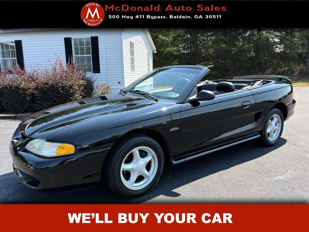1996 Ford Mustang GT Convertible RWD