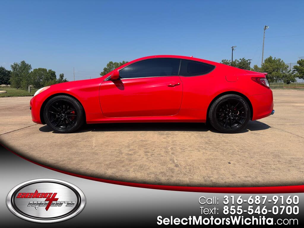 2011 Hyundai Genesis Coupe 2.0T RWD