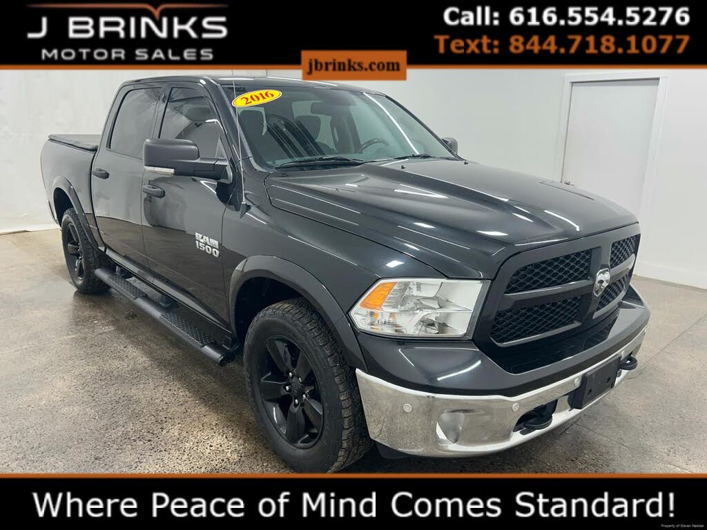 2016 RAM 1500 SLT Crew Cab 4WD
