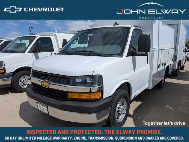 2025 Chevrolet Express Chassis 3500 Cutaway 139
