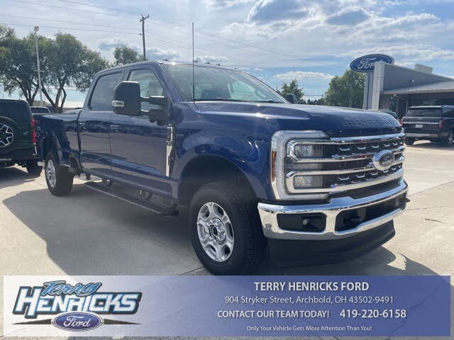 2026 Ford F-250 Super Duty XLT Crew Cab 4WD