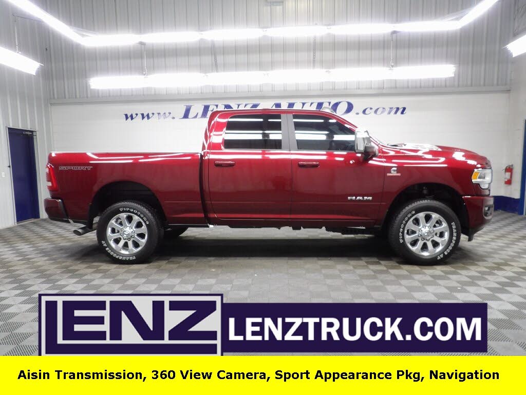2024 RAM 3500 Laramie Crew Cab 4WD